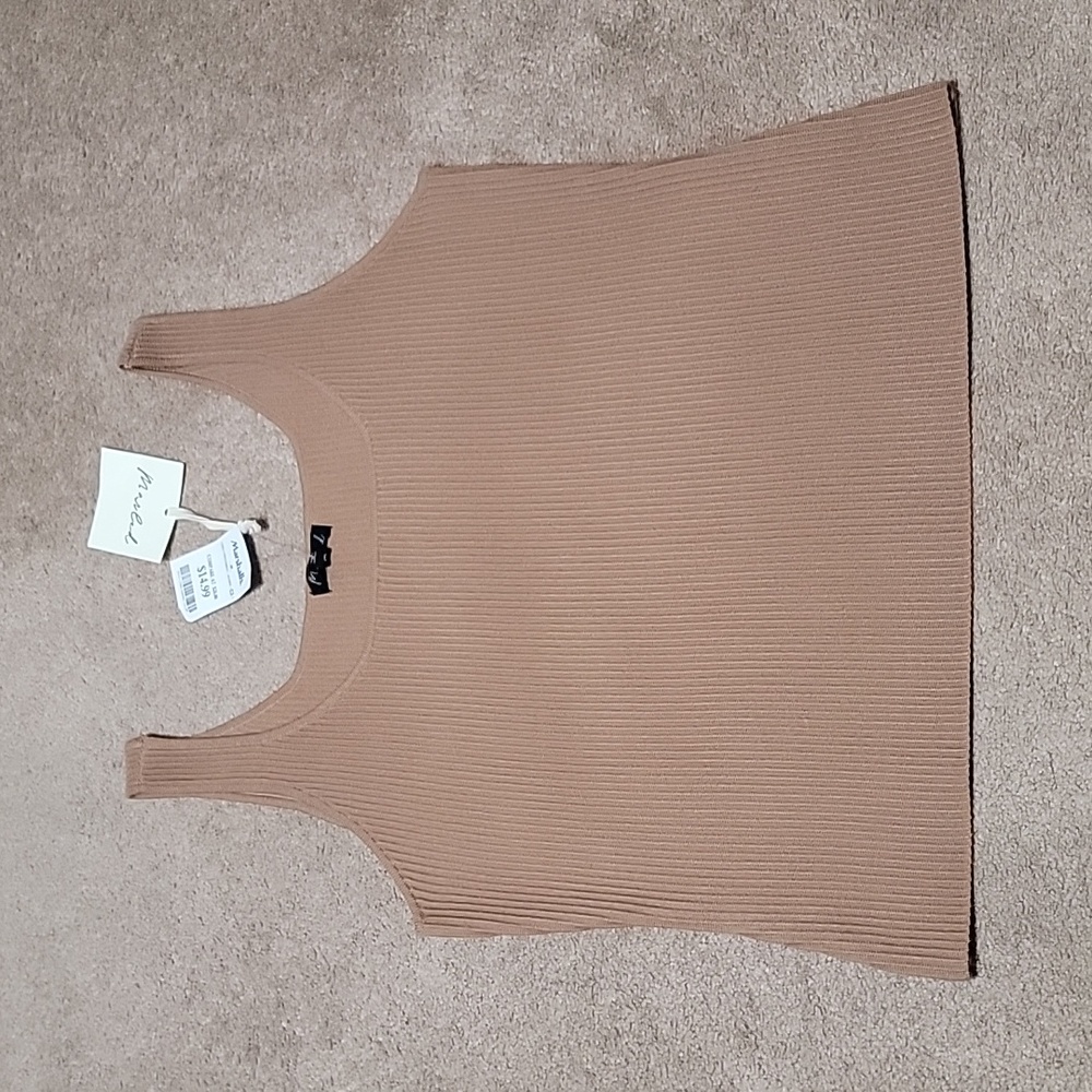 Ribbed Tank